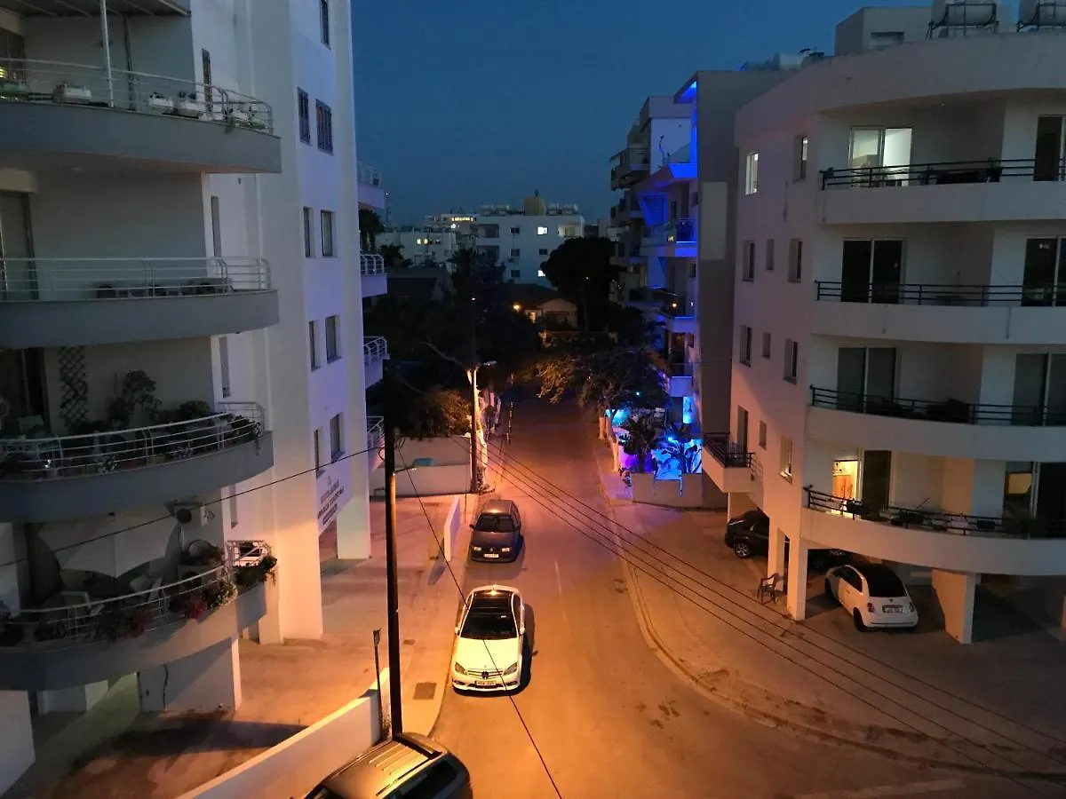 Avgoulla Apartment Larnaca